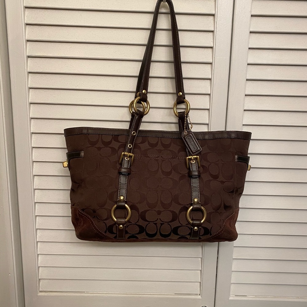 Coach shoulder purse